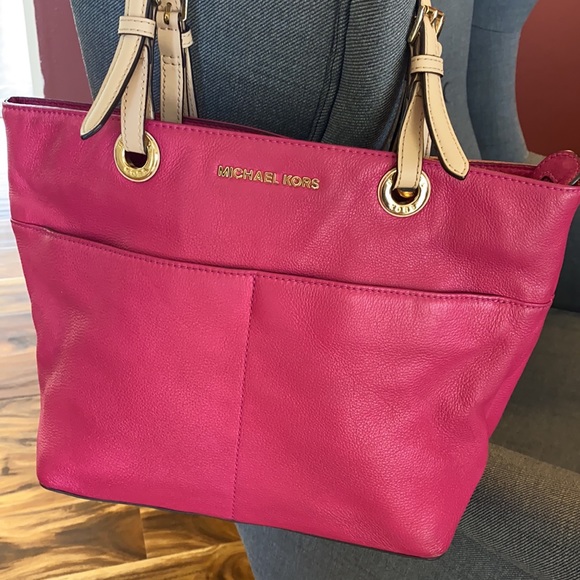 SOLD Michael Kors Leather Tote - Picture 1 of 10